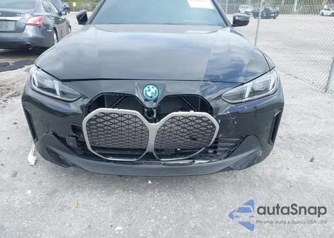 2025 BMW I4 Gran Coupe Edrive40 z USA, uszkodzony, nr VIN WBY23HD09SFV69307